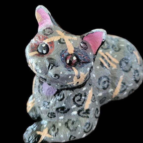 Ceramic Handpainted Cat Figurine Decor Piece - Picture 1 of 9